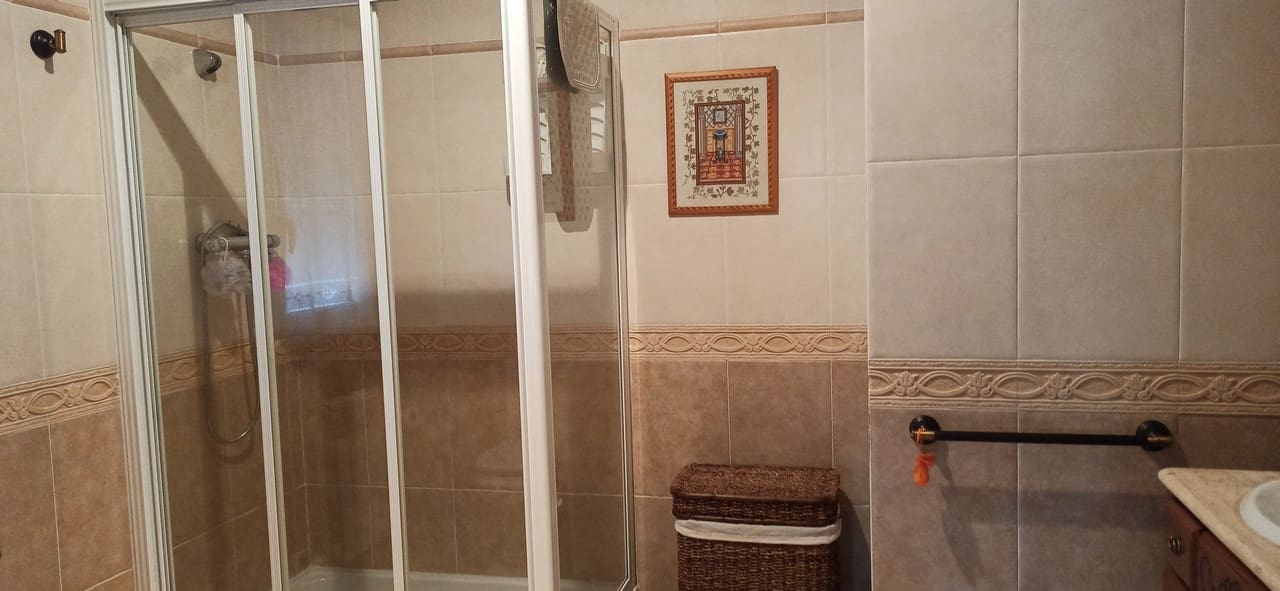 7 soveværelse Villa til salg i O Savinao med garage - € 525.000 (Ref: 8856584)