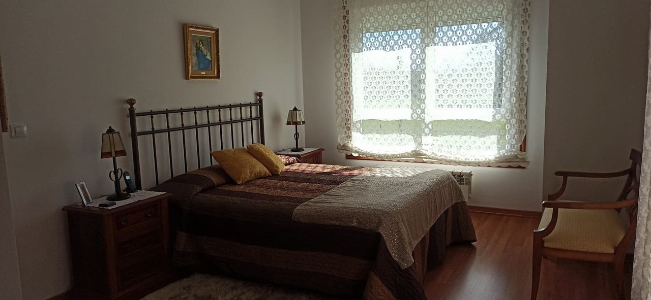 7 soveværelse Villa til salg i O Savinao med garage - € 525.000 (Ref: 8856584)