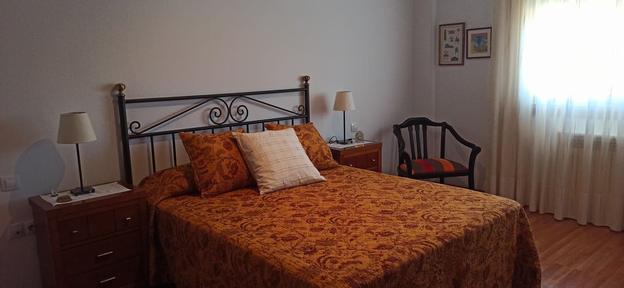 7 soveværelse Villa til salg i O Savinao med garage - € 525.000 (Ref: 8856584)