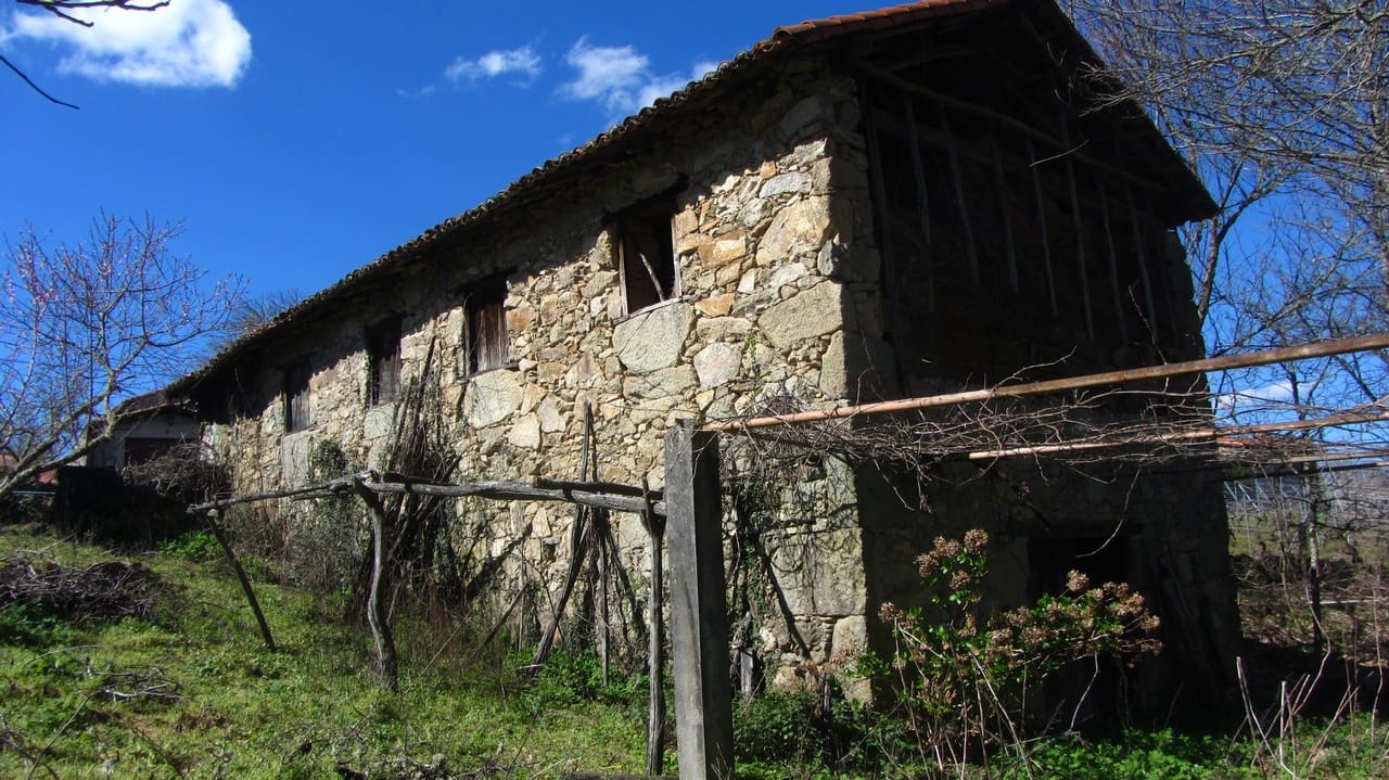 Finca/Landhuis te koop in Panton - € 39.000 (Ref: 8920402)