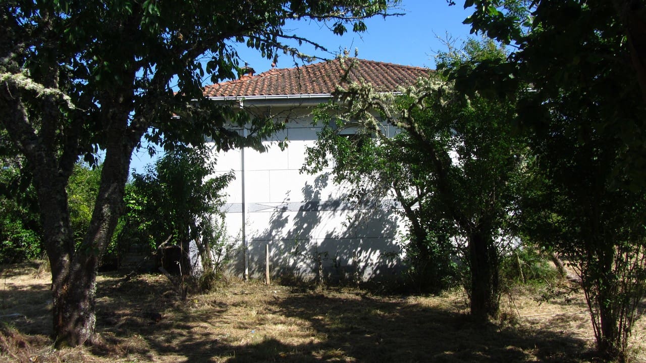 3 soveværelse Finca/Landehus til salg i Sober med garage - € 195.000 (Ref: 9064769)