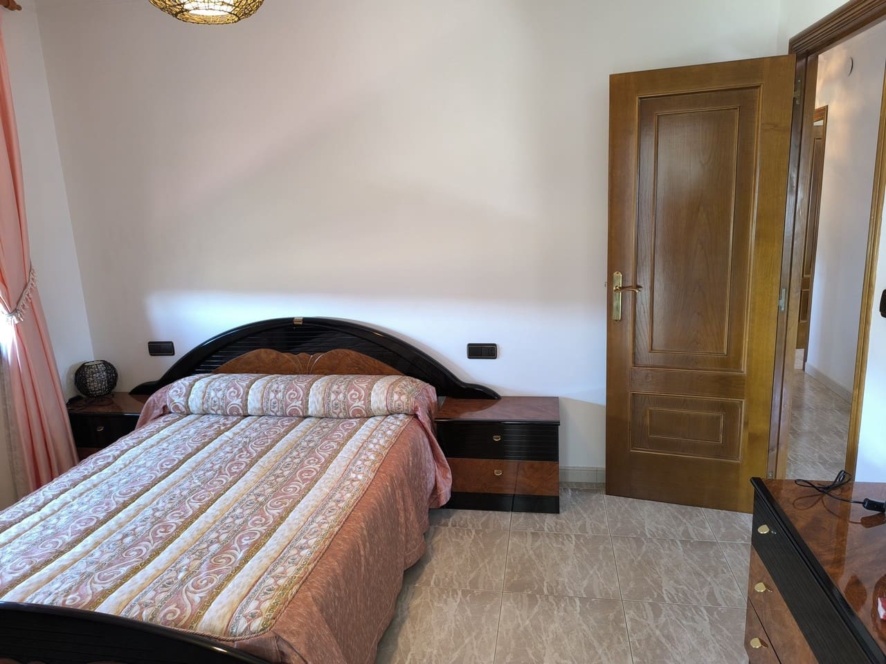 4 soveværelse Virksomhed til salg i Monforte de Lemos med garage - € 315.000 (Ref: 9072883)