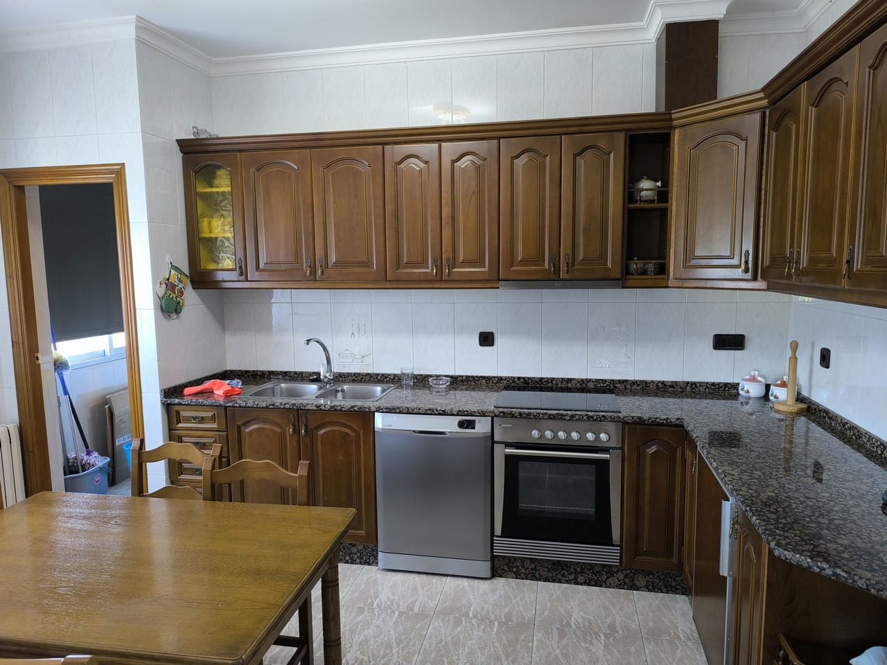 4 soveværelse Virksomhed til salg i Monforte de Lemos med garage - € 315.000 (Ref: 9072883)