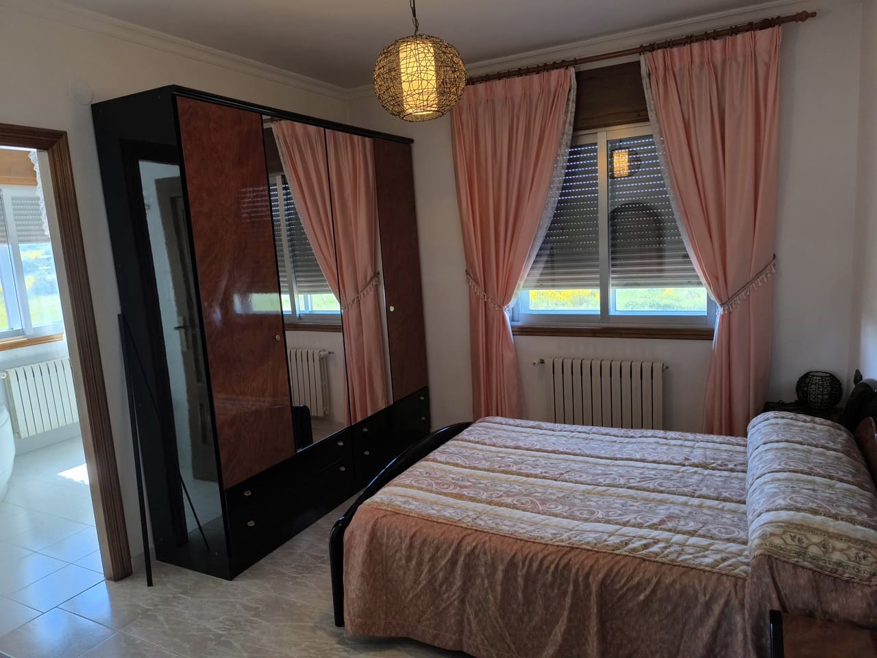 4 soveværelse Virksomhed til salg i Monforte de Lemos med garage - € 315.000 (Ref: 9072883)