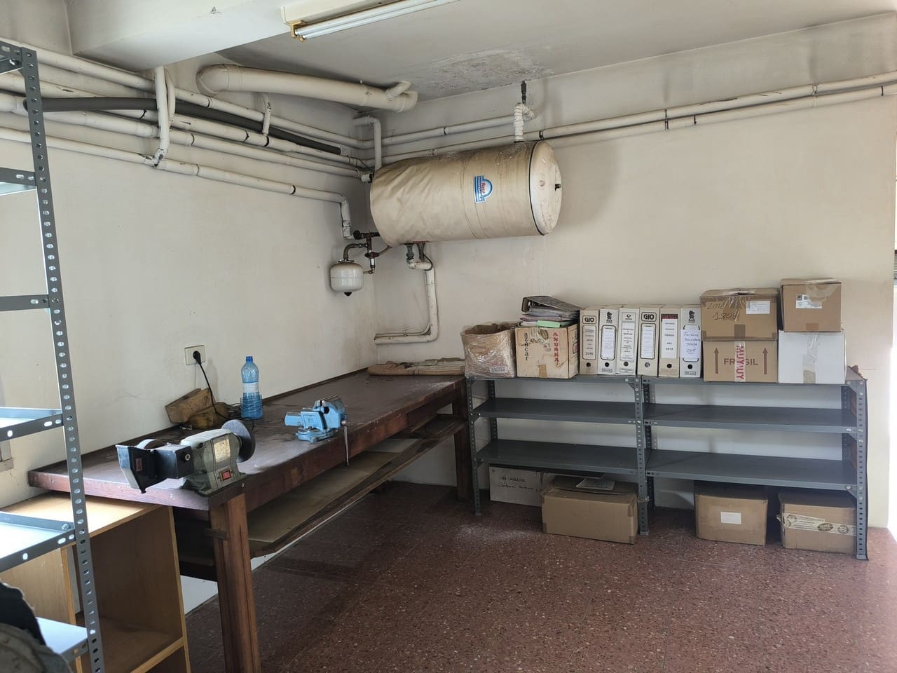 4 soveværelse Virksomhed til salg i Monforte de Lemos med garage - € 315.000 (Ref: 9072883)