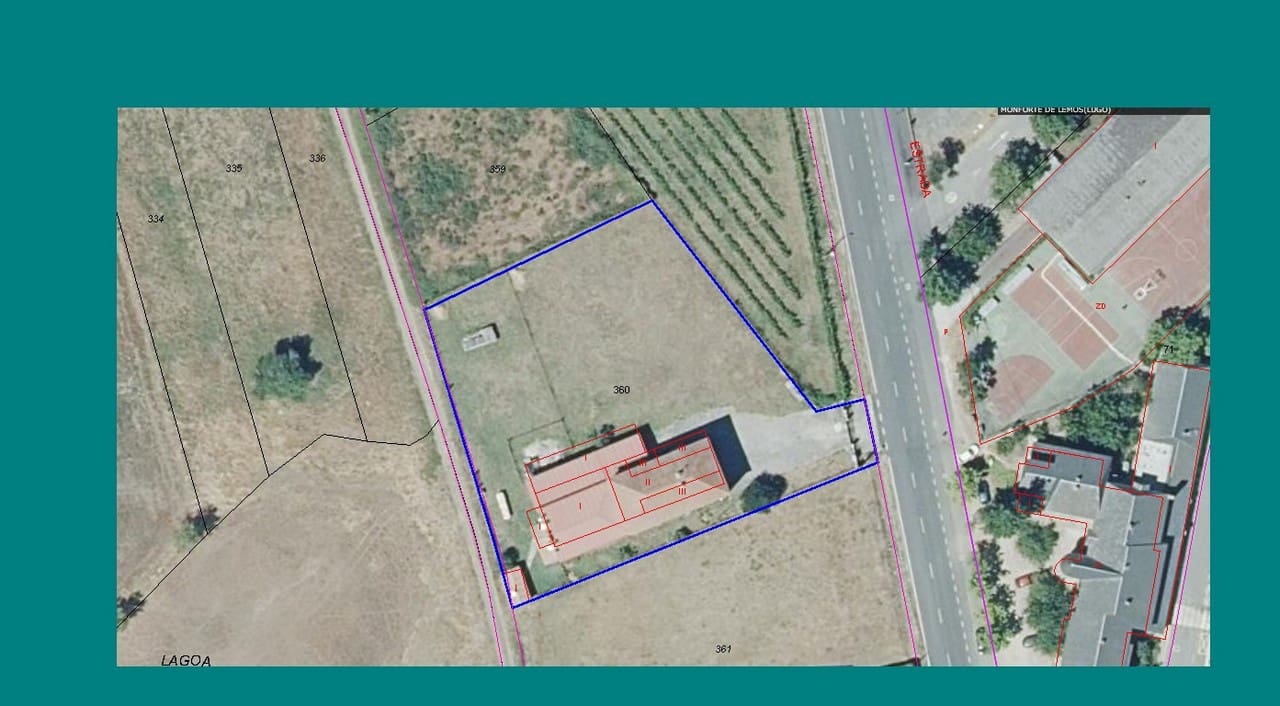 4 soveværelse Virksomhed til salg i Monforte de Lemos med garage - € 315.000 (Ref: 9072883)