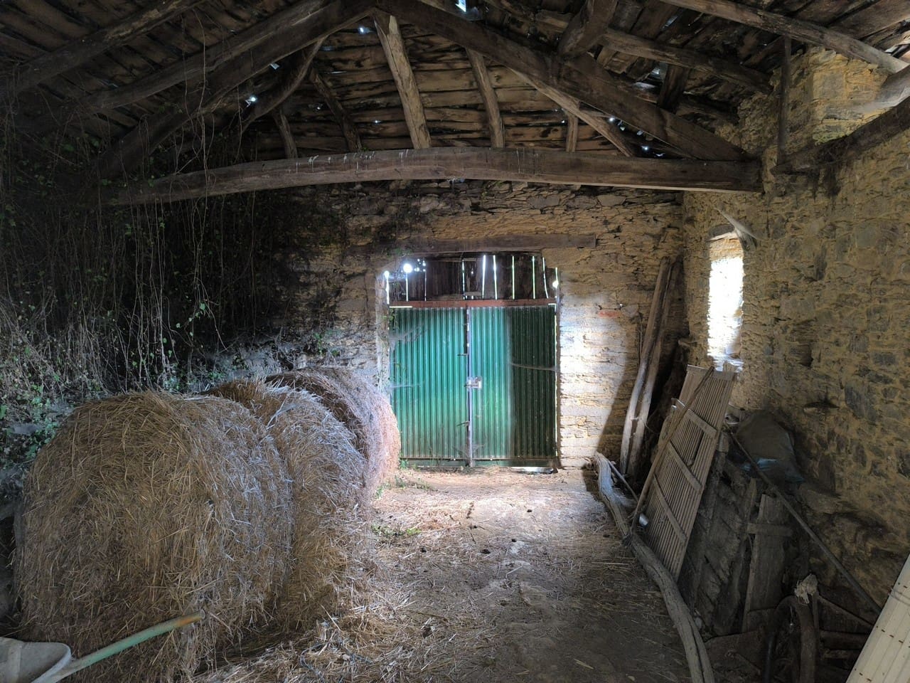 6 soveværelse Finca/Landehus til salg i Boveda - € 46.000 (Ref: 9100230)