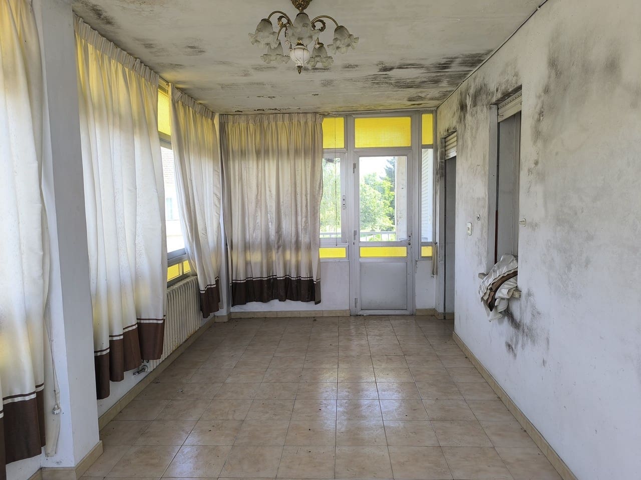 4 soveværelse Byhus til salg i Monforte de Lemos med garage - € 110.000 (Ref: 9123867)