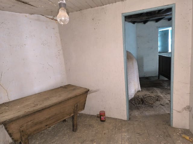 3 sovrum Finca/Hus på landet till salu i Monforte de Lemos - 15 000 € (Ref: 9144566)