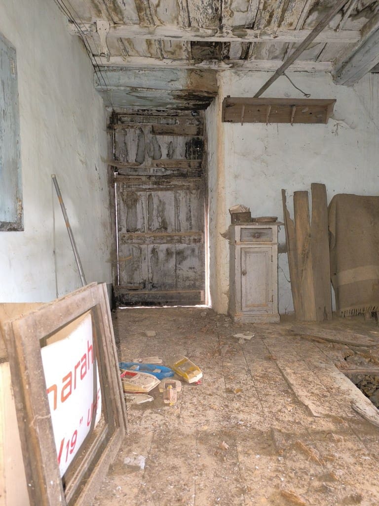 3 soveværelse Finca/Landehus til salg i Monforte de Lemos - € 15.000 (Ref: 9144566)