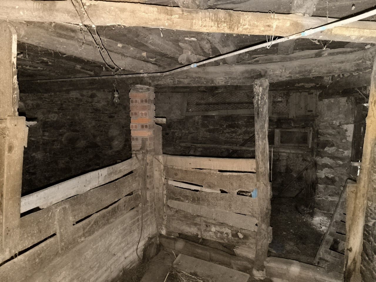 3 soveværelse Finca/Landehus til salg i Monforte de Lemos - € 15.000 (Ref: 9144566)