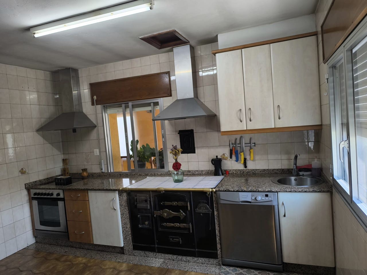 3 soveværelse Finca/Landehus til salg i Panton med garage - € 95.000 (Ref: 9163109)