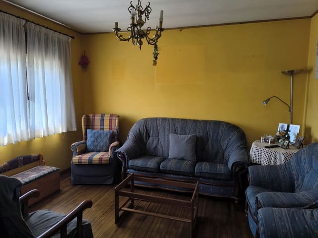 3 soveværelse Finca/Landehus til salg i Pantón med garage - € 95.000 (Ref: 9163109)