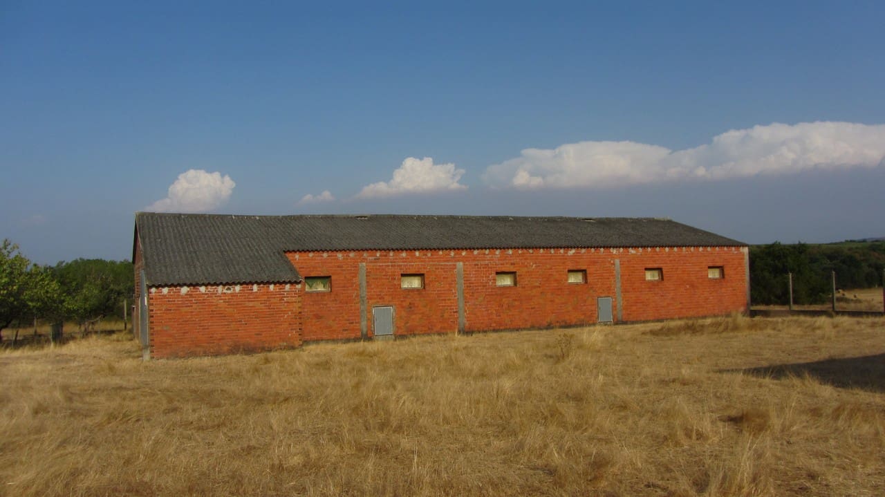 4 bedroom Finca/Country House for sale in Monforte de Lemos with garage - € 220,000 (Ref: 9269004)