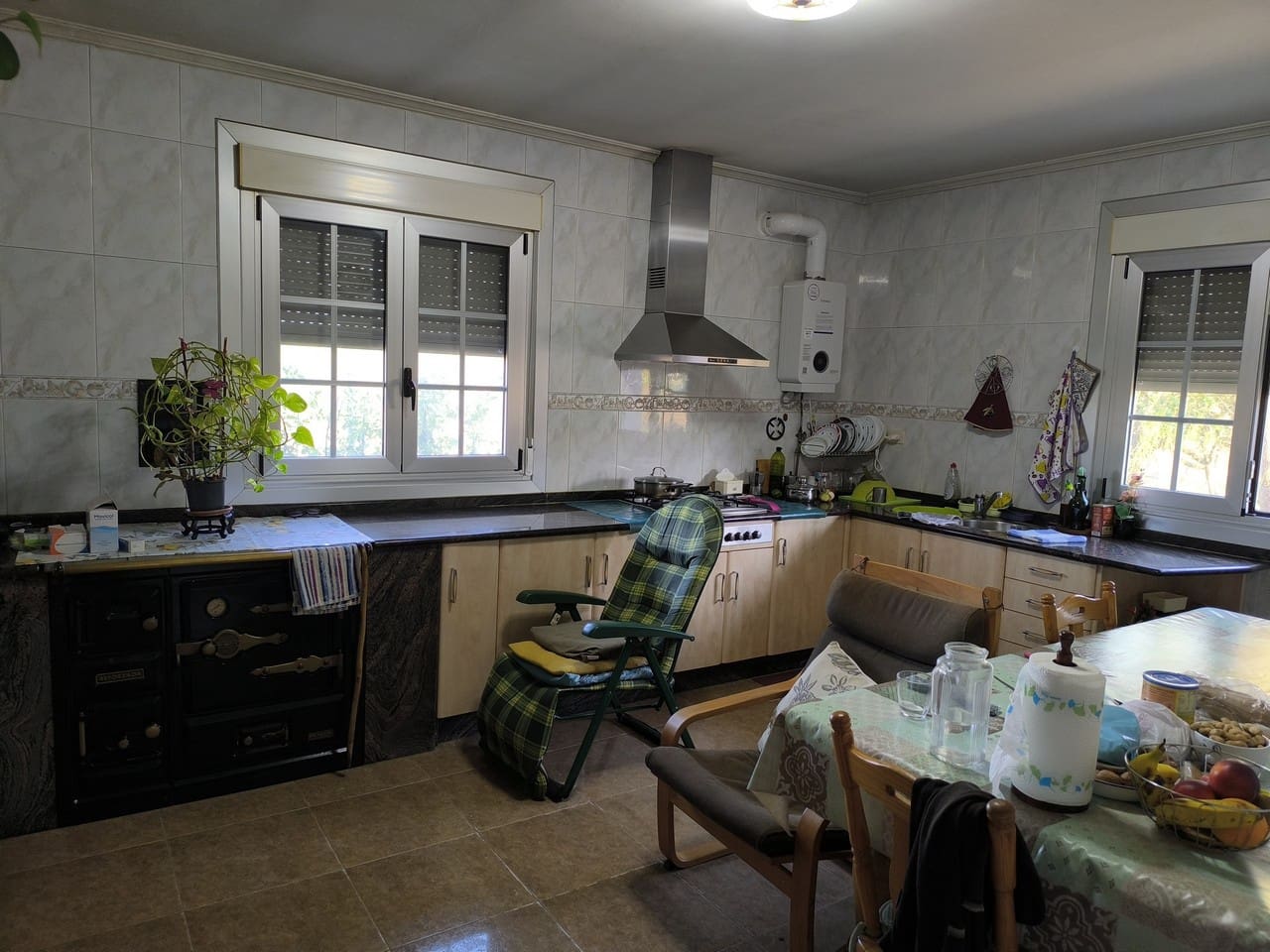 4 bedroom Finca/Country House for sale in Monforte de Lemos with garage - € 220,000 (Ref: 9269004)