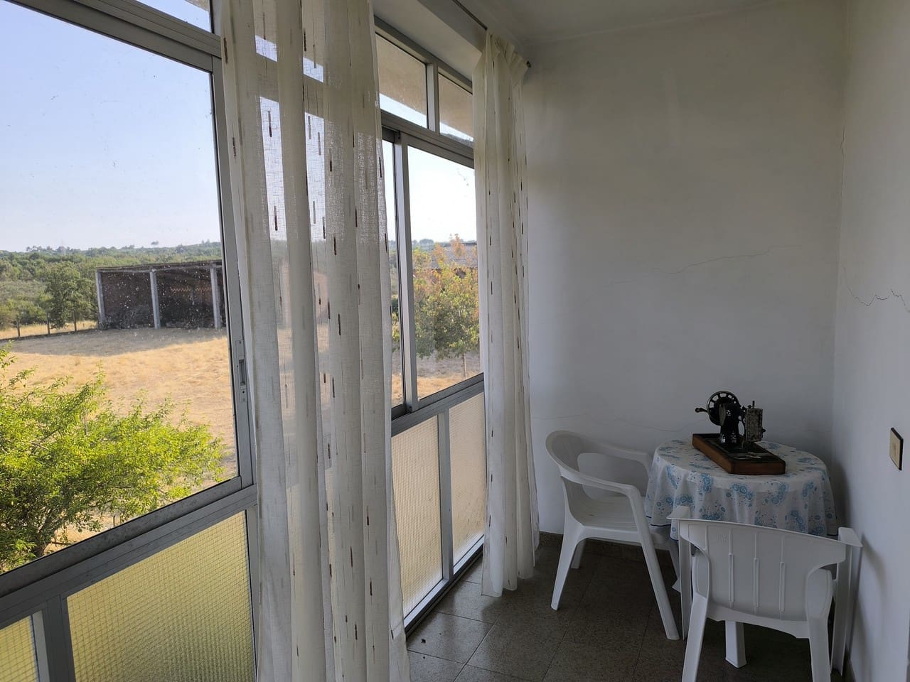 4 bedroom Finca/Country House for sale in Monforte de Lemos with garage - € 220,000 (Ref: 9269004)