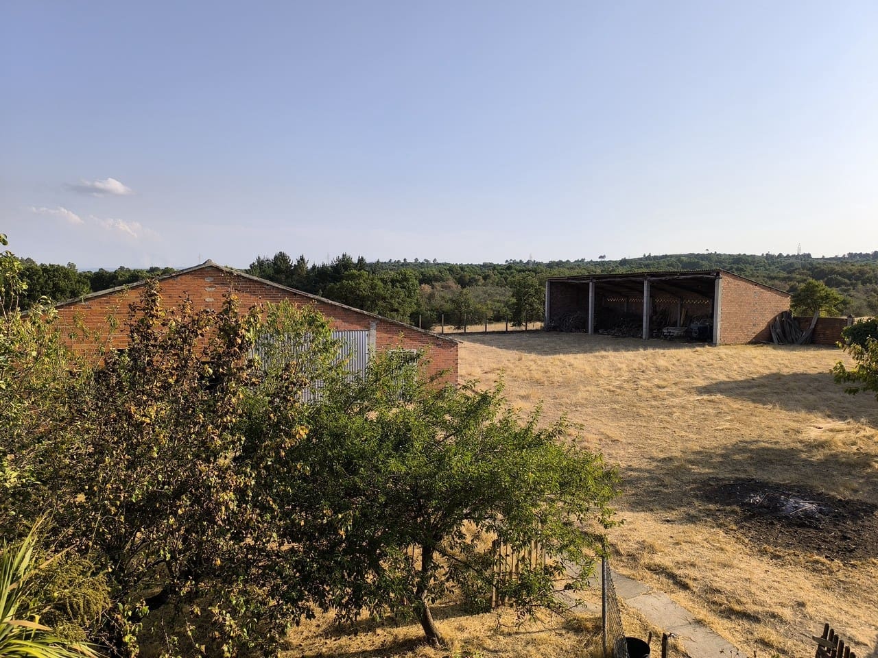 4 bedroom Finca/Country House for sale in Monforte de Lemos with garage - € 220,000 (Ref: 9269004)