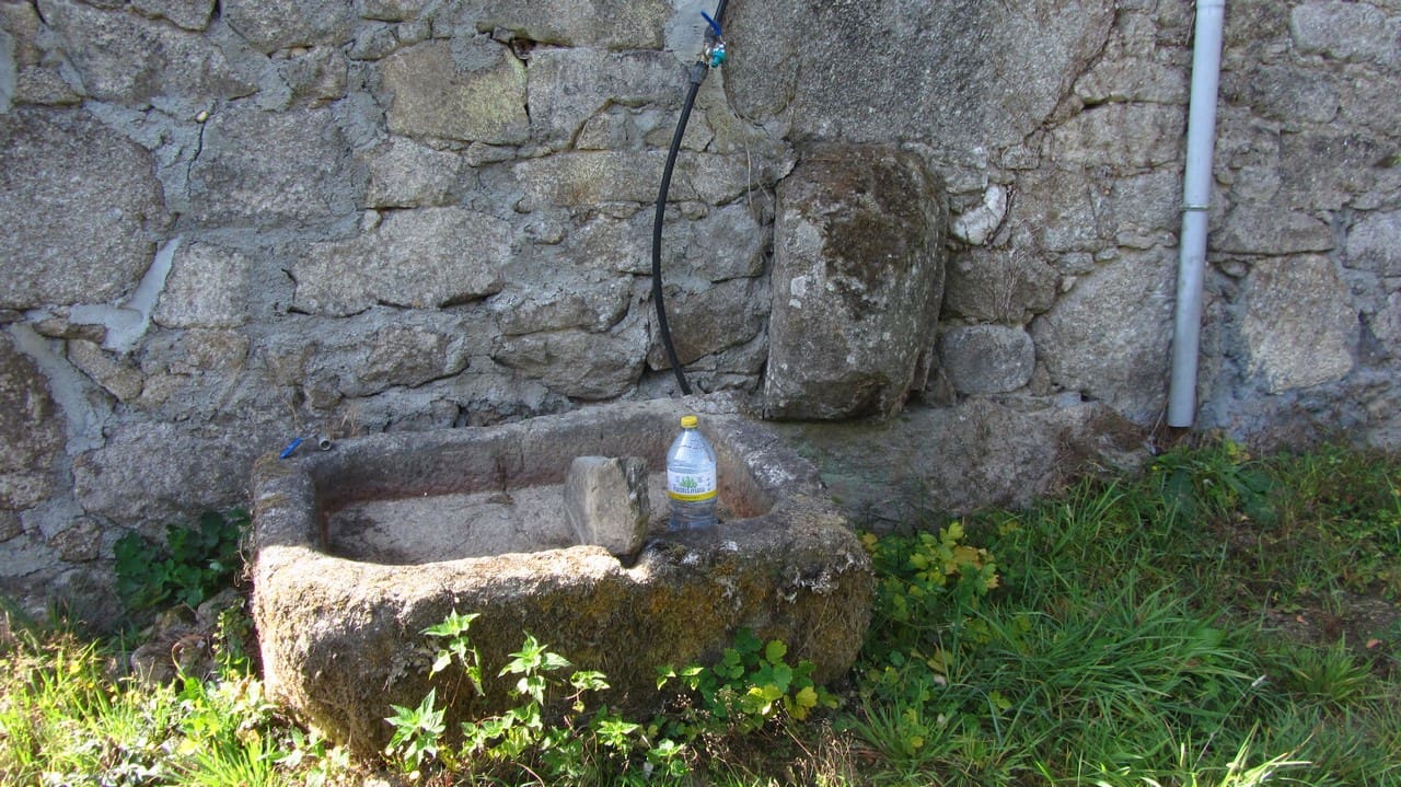 2 soveværelse Finca/Landehus til salg i Escairon - € 25.000 (Ref: 9337346)