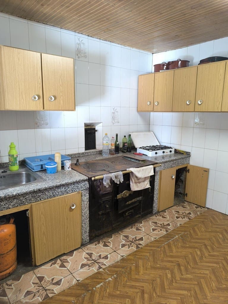 4 slaapkamer Finca/Landhuis te koop in Panton met garage - € 45.000 (Ref: 9361782)