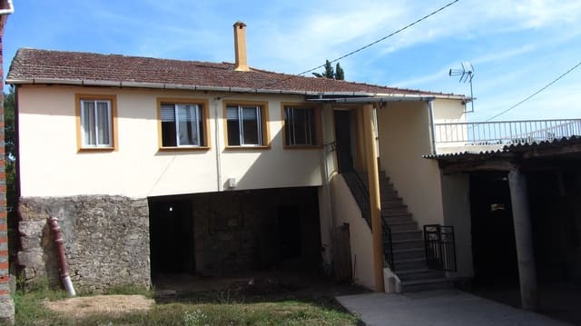 4 bedroom Finca/Country House for sale in Pantón with garage - € 45,000 (Ref: 9361782)