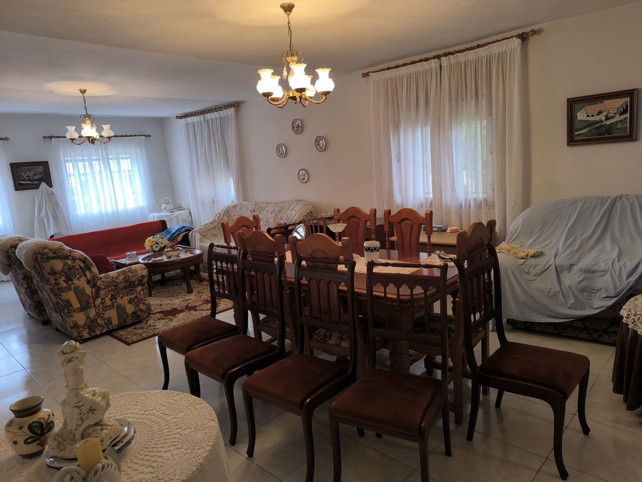 5 slaapkamer Finca/Landhuis te koop in Panton met garage - € 110.000 (Ref: 9363402)