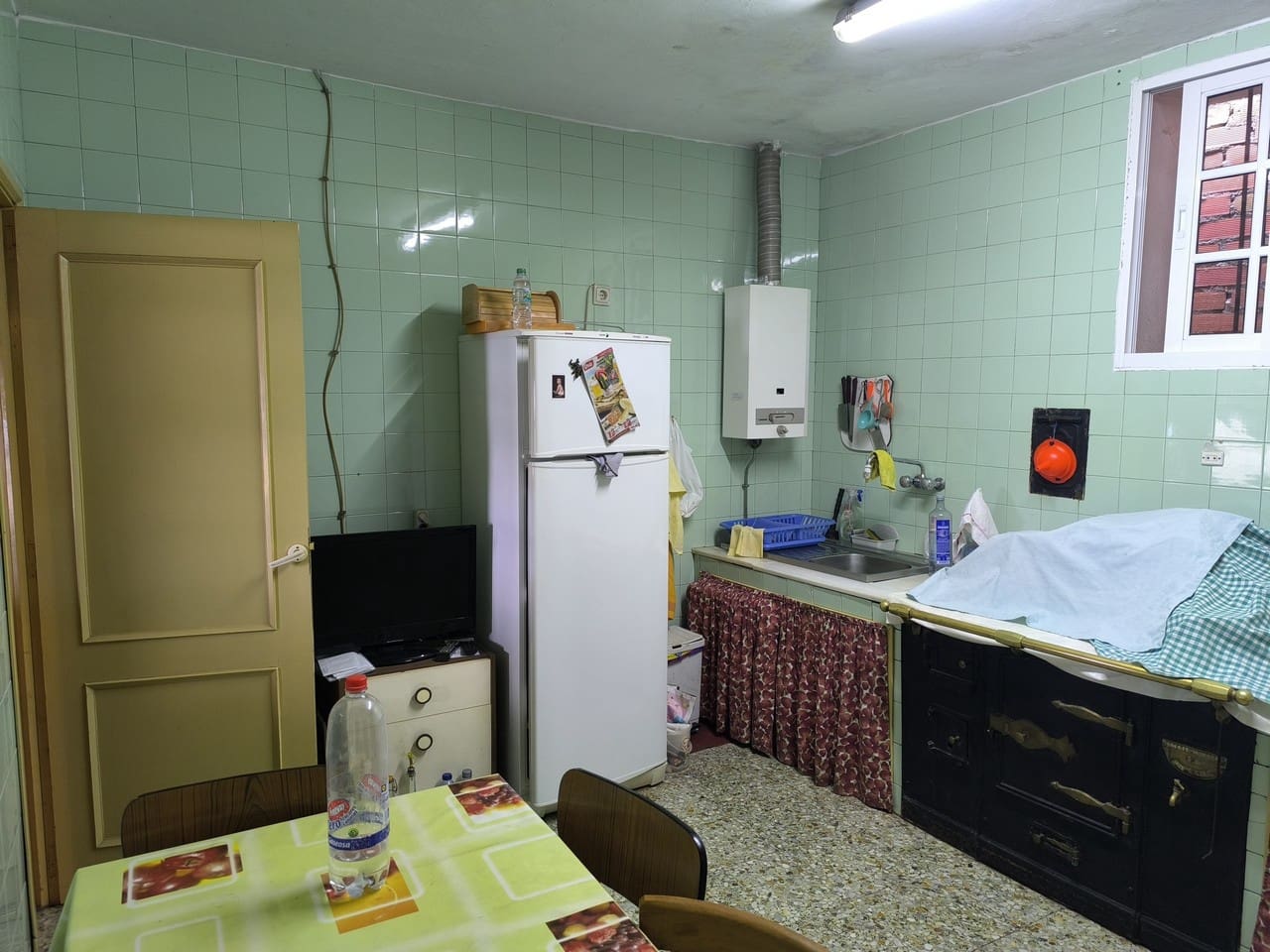 5 slaapkamer Finca/Landhuis te koop in Panton met garage - € 110.000 (Ref: 9363402)