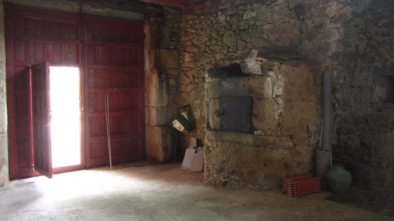 5 slaapkamer Finca/Landhuis te koop in Panton met garage - € 110.000 (Ref: 9363402)