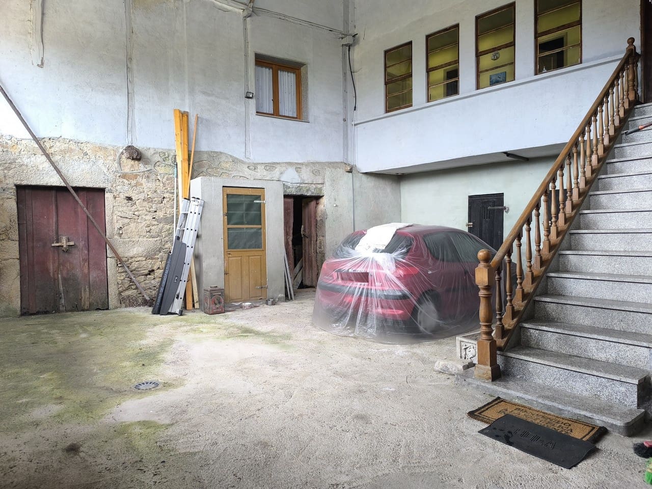 5 slaapkamer Finca/Landhuis te koop in Panton met garage - € 110.000 (Ref: 9363402)