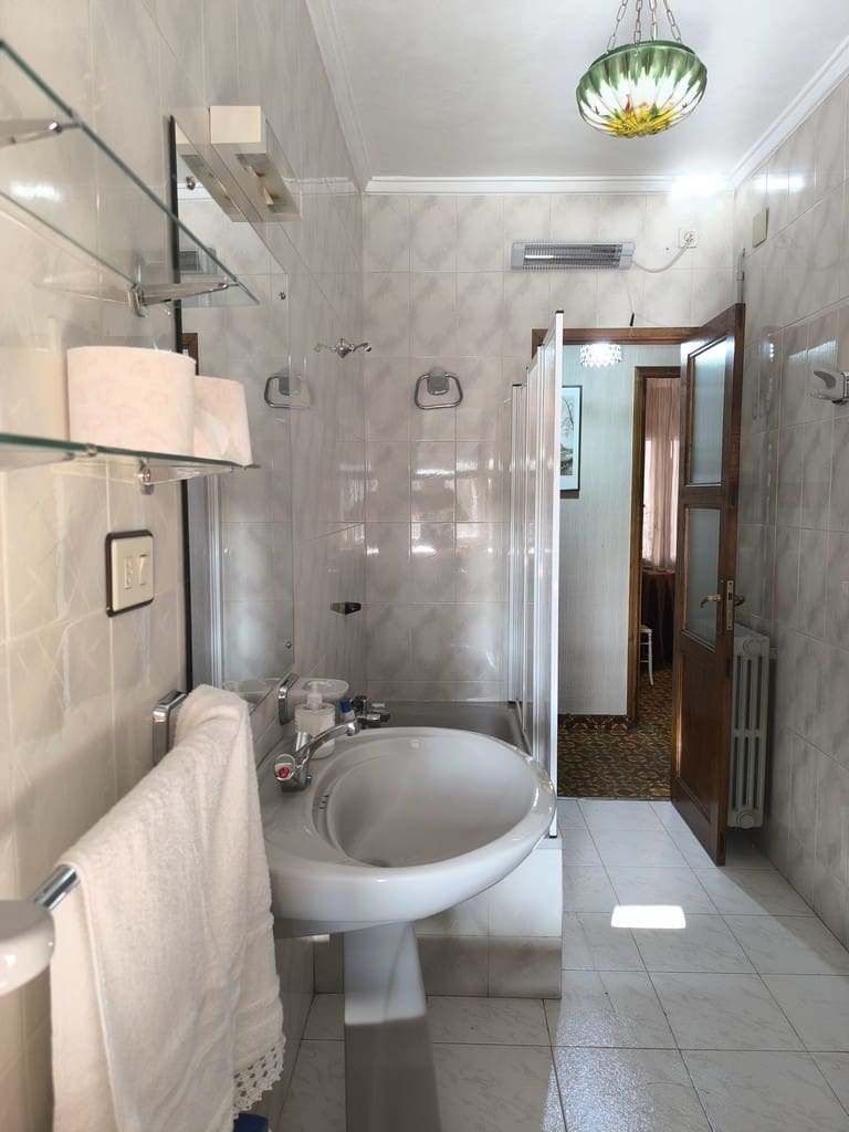 3 slaapkamer Appartement te koop in Monforte de Lemos - € 125.000 (Ref: 9371660)