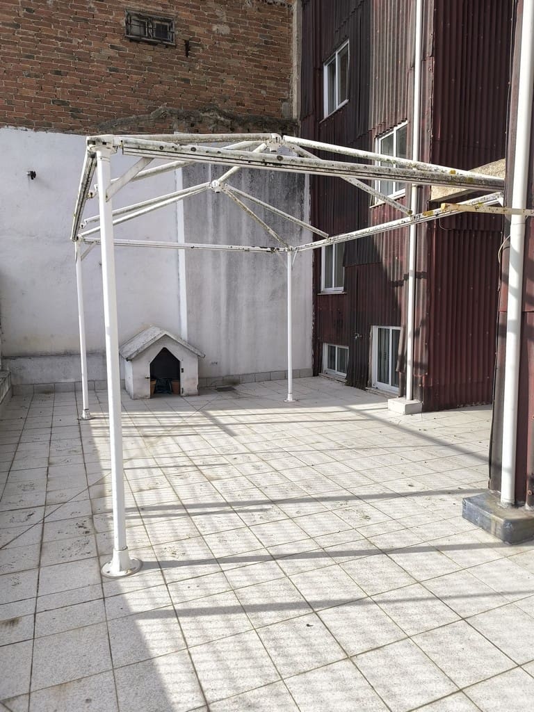 3 slaapkamer Appartement te koop in Monforte de Lemos - € 125.000 (Ref: 9371660)