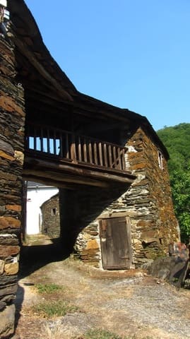 Finca/Casa Rural de 4 habitaciones en A Pobra de Brollón en venta - 39.000 € (Ref: 9382013)