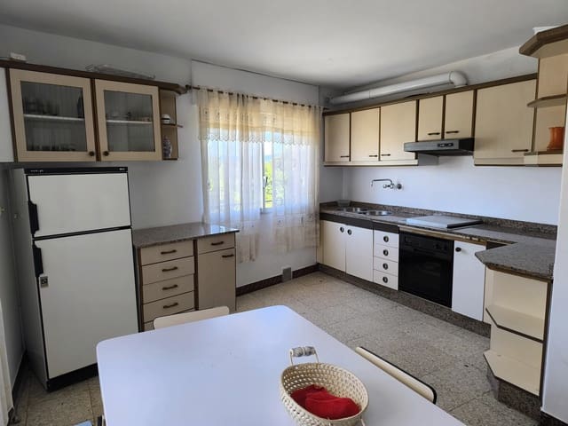 3 slaapkamer Finca/Landhuis te koop in Pantón met garage - € 58.000 (Ref: 9389846)