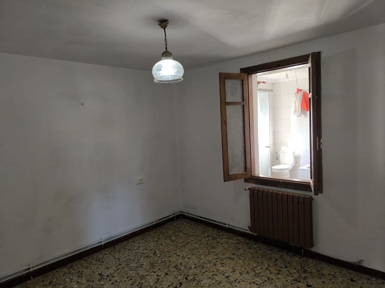 3 sovrum Finca/Hus på landet till salu i Monforte de Lemos med garage - 158 000 € (Ref: 9426760)