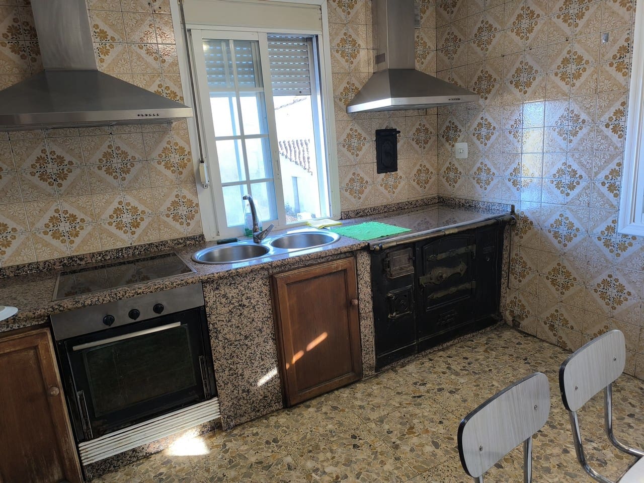 3 sovrum Finca/Hus på landet till salu i Monforte de Lemos med garage - 158 000 € (Ref: 9426760)