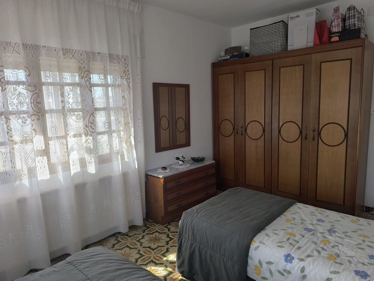 2 slaapkamer Finca/Landhuis te koop in Monforte de Lemos met garage - € 180.000 (Ref: 9438930)