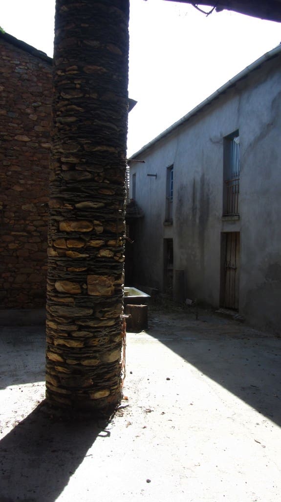 4 Zimmer Finca/Landgut zu verkaufen in A Pobra de Brollon mit Garage - 28.000 € (Ref: 9447374)