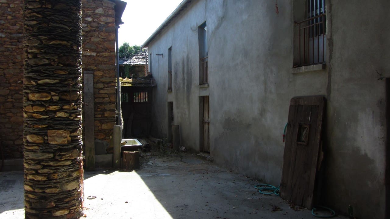 4 Zimmer Finca/Landgut zu verkaufen in A Pobra de Brollon mit Garage - 28.000 € (Ref: 9447374)