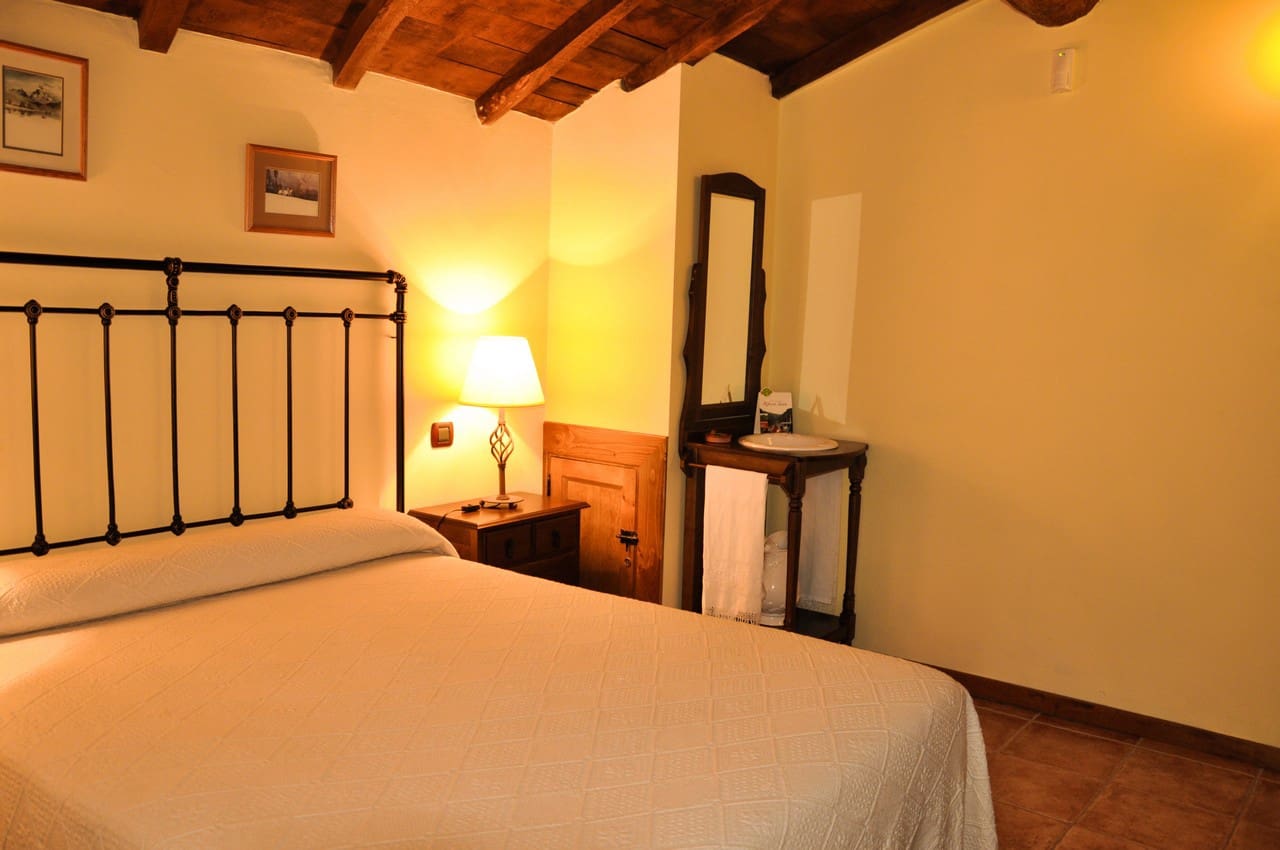 7 quarto Empresa para venda em O Savinao com garagem - 310 000 € (Ref: 9554301)