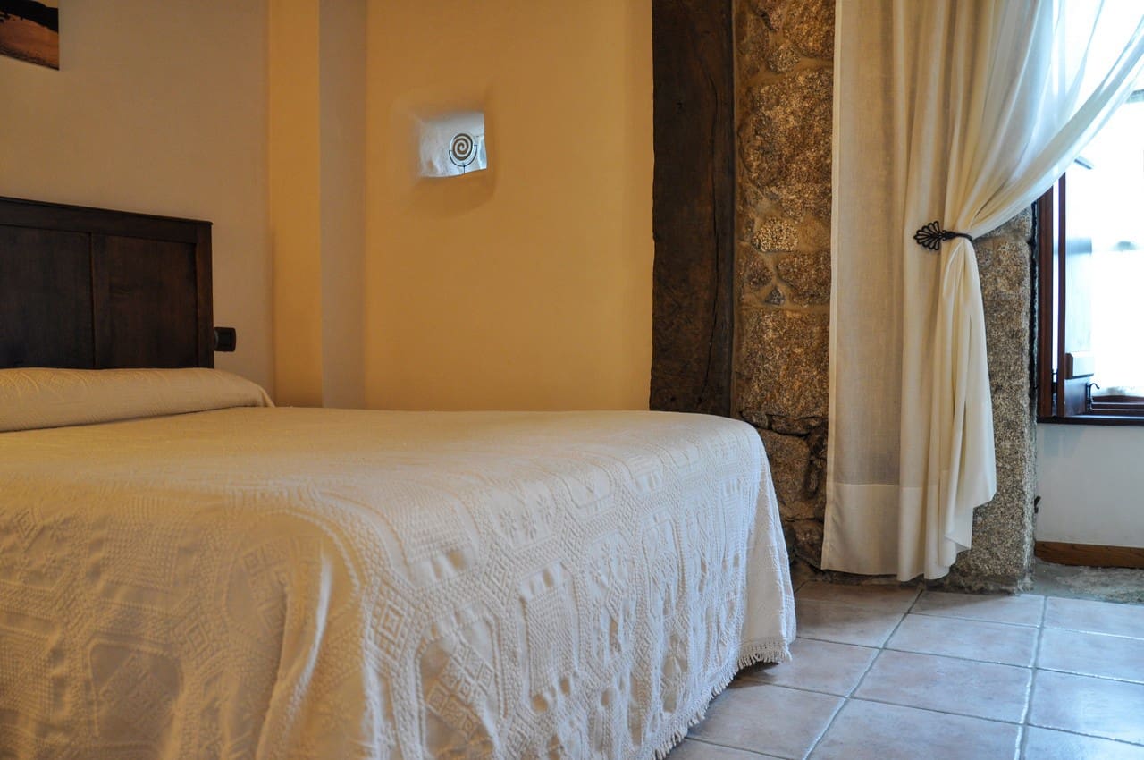 7 quarto Empresa para venda em O Savinao com garagem - 310 000 € (Ref: 9554301)