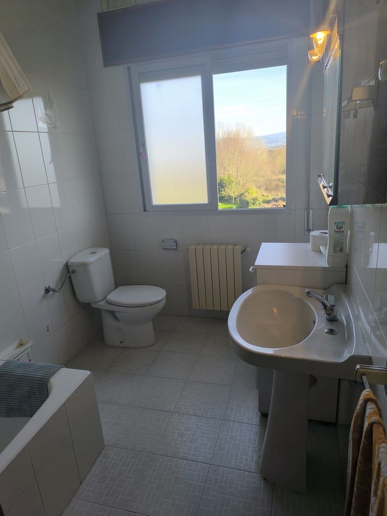 4 makuuhuone Maalaistalo myytävänä paikassa Panton mukana 
autotalli - 157 000 € (Ref: 9646751)