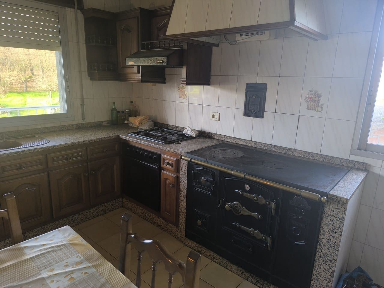 4 makuuhuone Maalaistalo myytävänä paikassa Panton mukana 
autotalli - 157 000 € (Ref: 9646751)