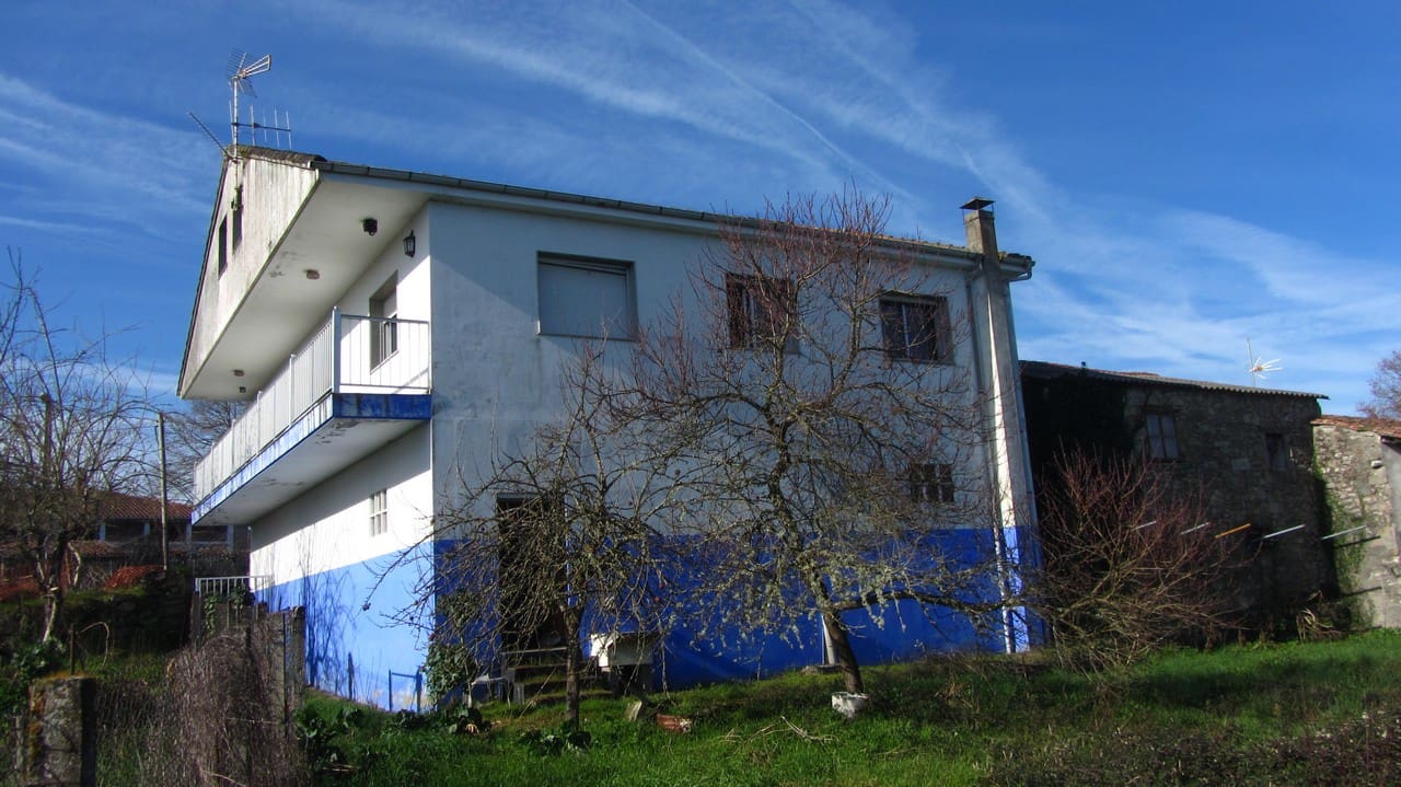 4 makuuhuone Maalaistalo myytävänä paikassa Panton mukana 
autotalli - 157 000 € (Ref: 9646751)