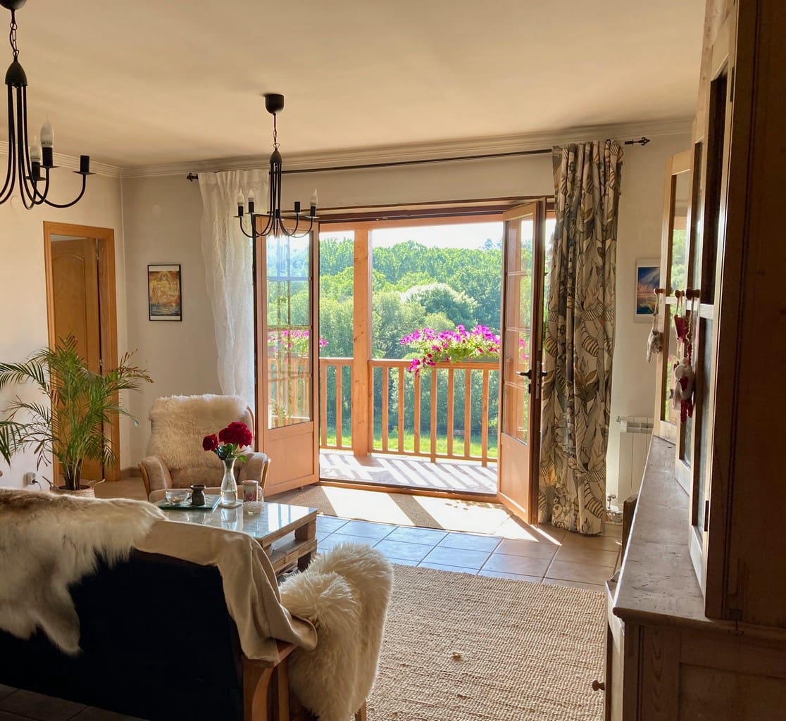 4 bedroom Finca/Country House for sale in Panton - € 295,000 (Ref: 9665393)