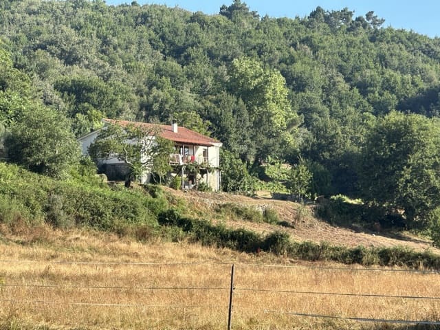 4 bedroom Finca/Country House for sale in Pantón - € 295,000 (Ref: 9665393)