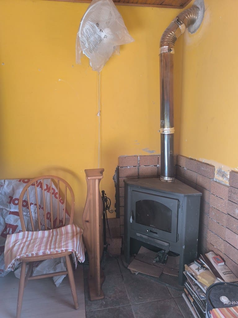 2 bedroom Finca/Country House for sale in Panton - € 50,000 (Ref: 9719351)