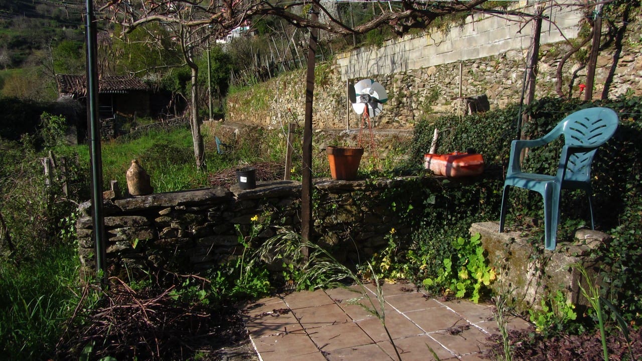 2 bedroom Finca/Country House for sale in Panton - € 50,000 (Ref: 9719351)