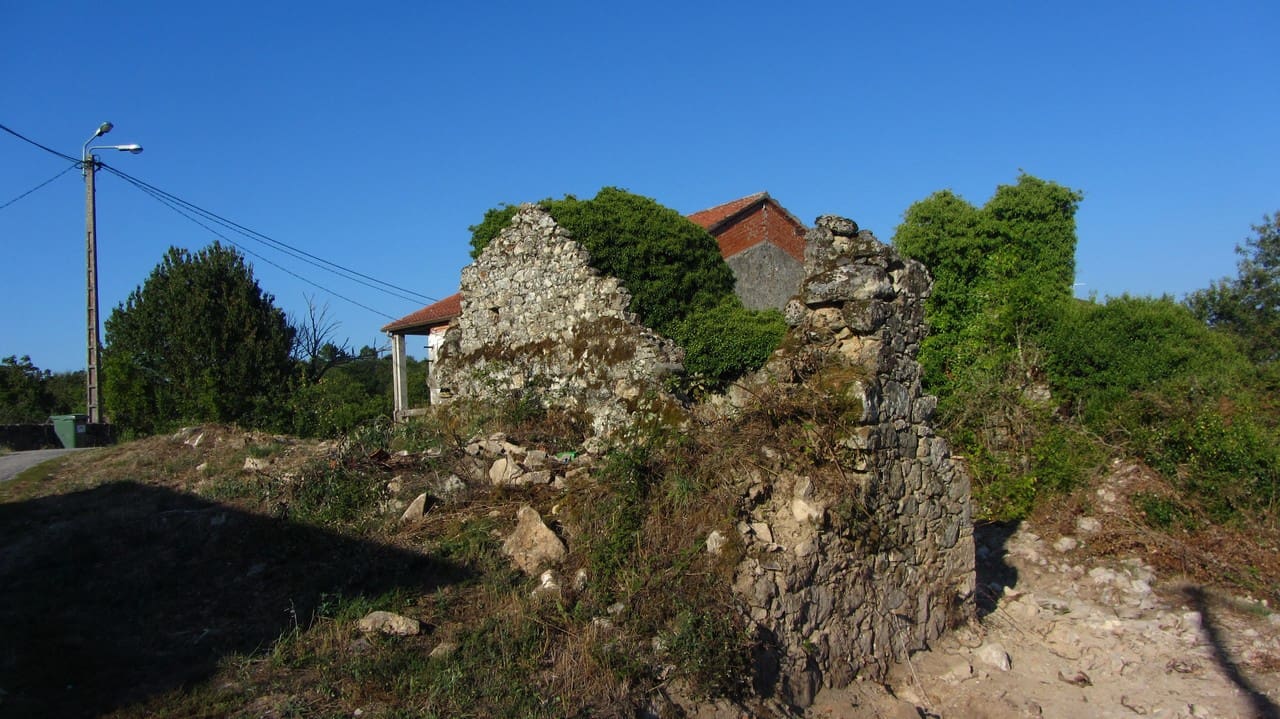 Finca/Country House for sale in Monforte de Lemos - € 60,000 (Ref: 9737341)