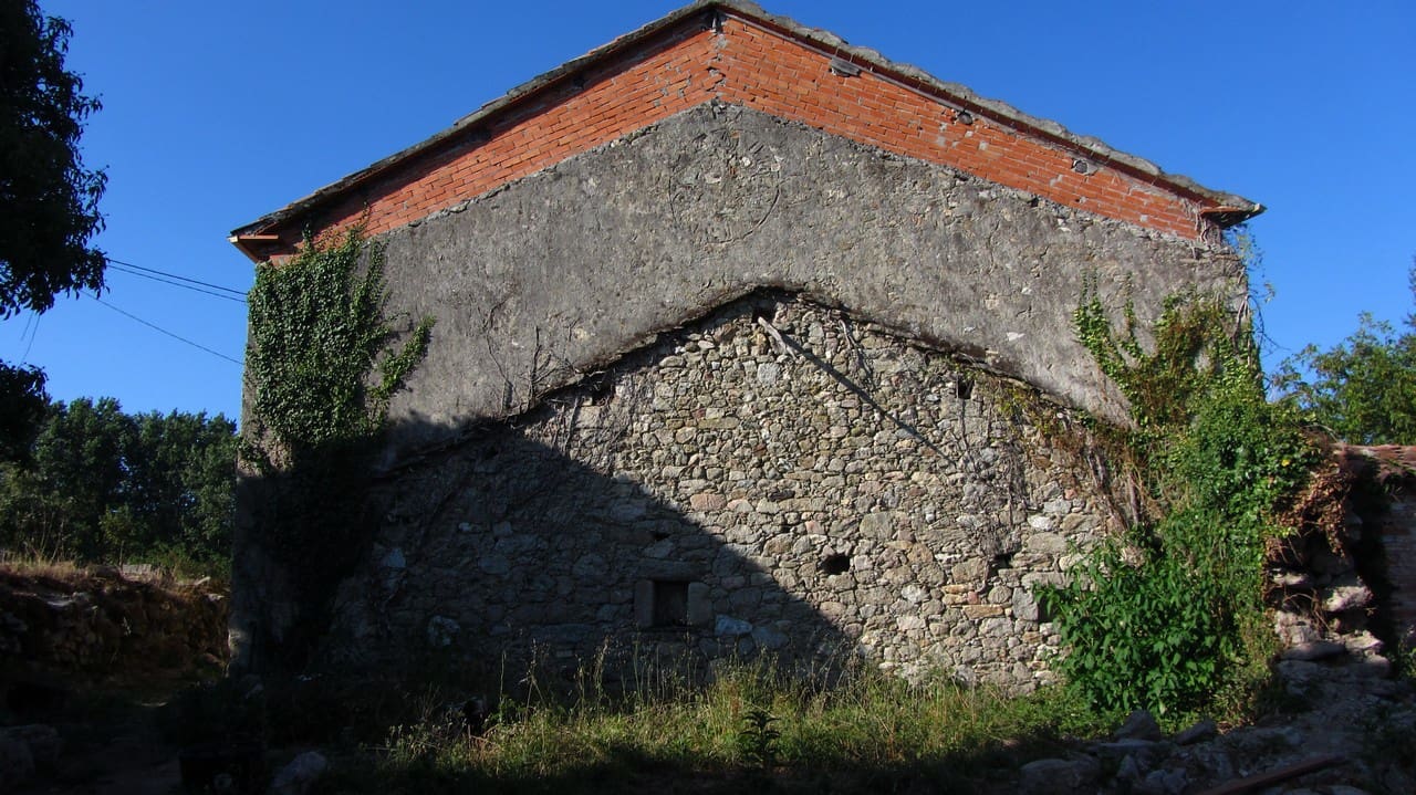 Finca/Country House for sale in Monforte de Lemos - € 60,000 (Ref: 9737341)