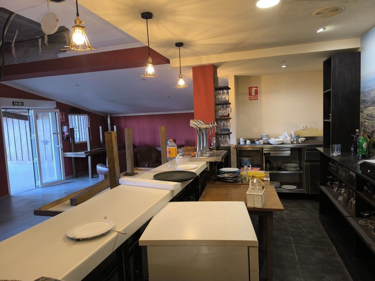 6 bedroom Business for sale in Chantada with garage - € 230,000 (Ref: 9787876)