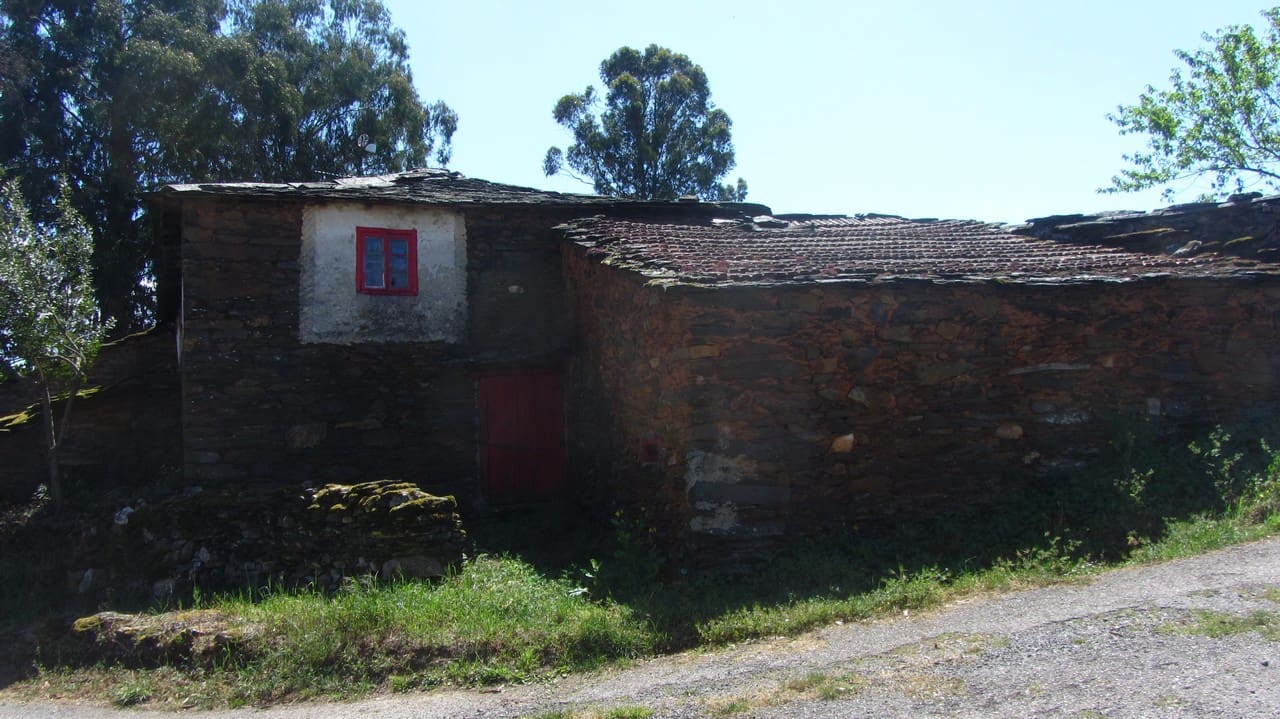 Finca/Casa Rural de 4 habitaciones en Sober en venta con garaje - 45.000 € (Ref: 9805960)